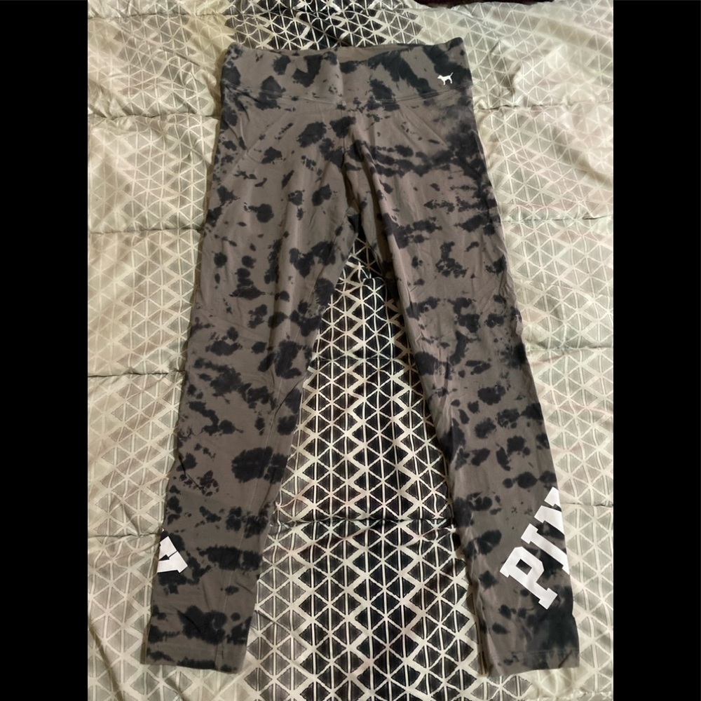 Victoria’s Secret/pink leggings